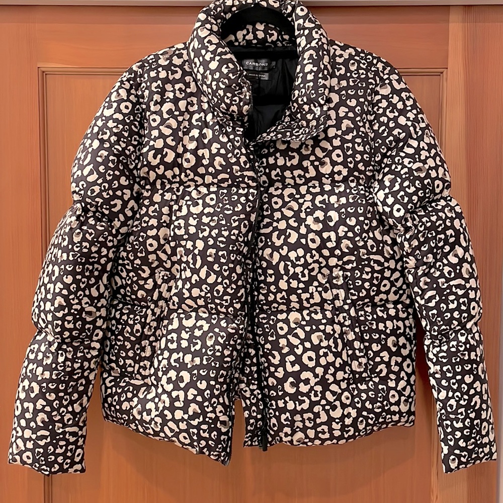 Carbon38 Puffer: Leopard Print, Size L